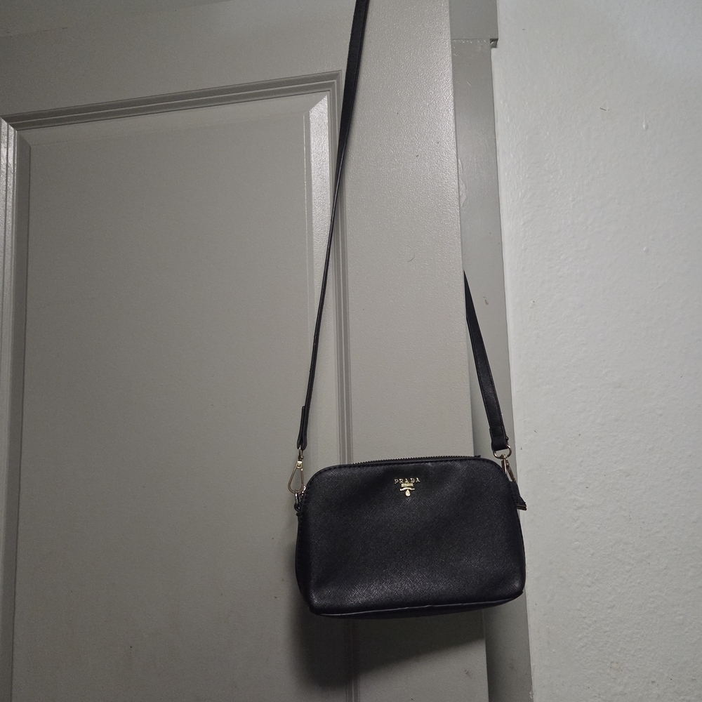 Prada Milano Zipper Detail Bag - Picture 2 of 16